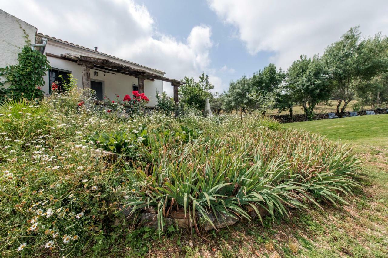 منزل الضيف إل بيدروسو  في La Umbria De La Ribera المظهر الخارجي الصورة